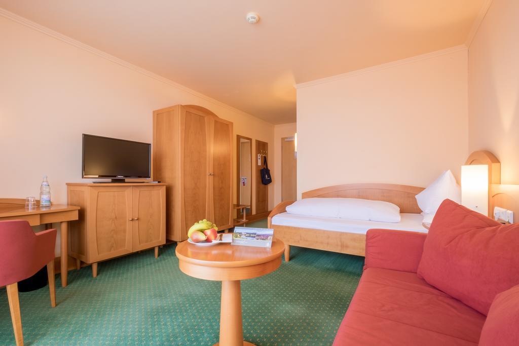 Gesundheitshotel Weissenstadt Am See Exteriör bild