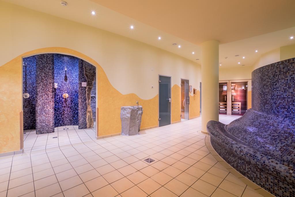 Gesundheitshotel Weissenstadt Am See Exteriör bild
